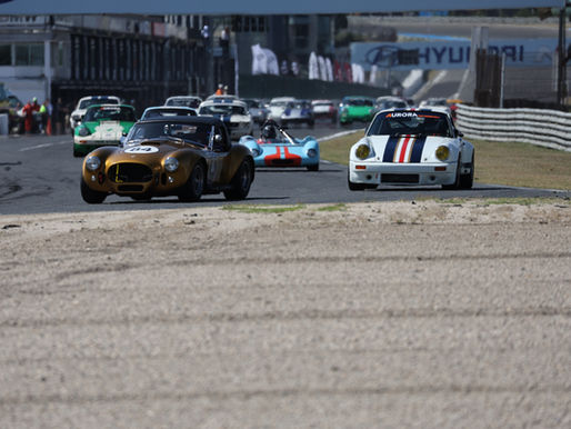 Max Huber estreia Shelby Cobra 427 com vitória categórica em Jarama numa corrida marcada pelo calor e pelos duelos históricos