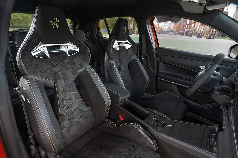 Abarth 600e Competizione, mais uma vertente radical da era elétrica