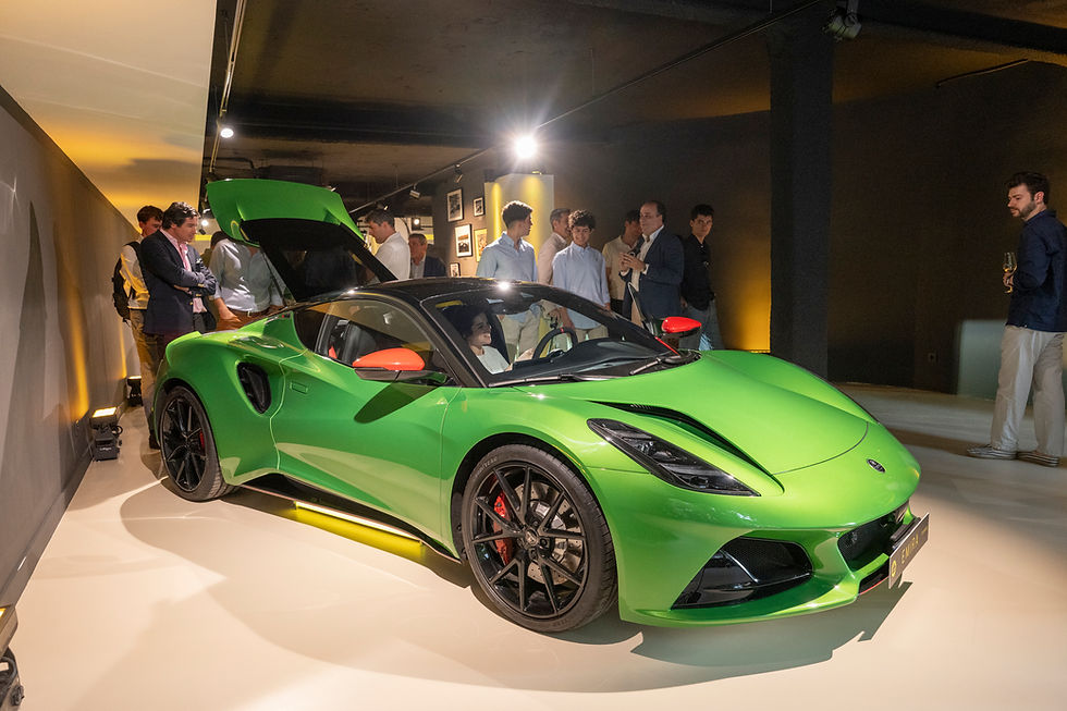 Lotus reforça presença em Espanha com novo espaço em Madrid e apresenta estratégia centrada na eletrificação