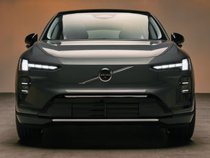 Volvo reforça aposta na eletrificação apesar de quebra de receitas no arranque de 2026
