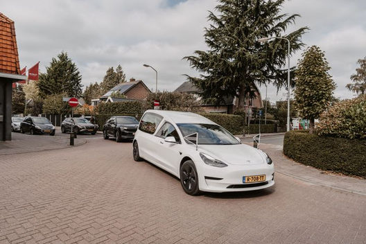 Uitvaartfotogafie Momenten Fotografie Nunspeet Harderwijk Epe Wijhe Zwolle Ermelo Nijkerk Amersfoort Dronten Putten Almere Kampen Lelystad Meppel Staphorst Genemuiden
