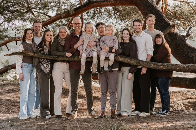 Fotoshoot met familie Momenten Fotografie Nunspeet Harderwijk Putten Elburg Nijkerk Kampen