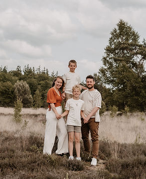 Familiefotoshoot (21)-min.jpg