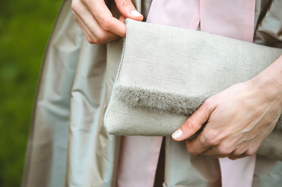 Pochette aus Leinen