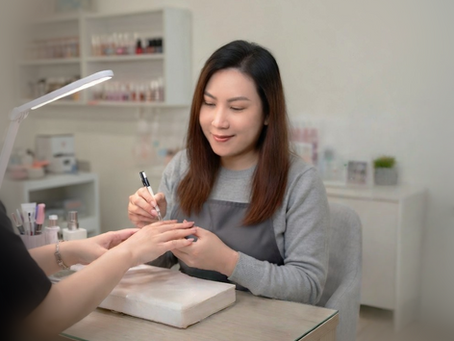 Gel nail art design created at Meici Nails & Beauty Spa Inc. in Vaughan, Ontario near Toronto