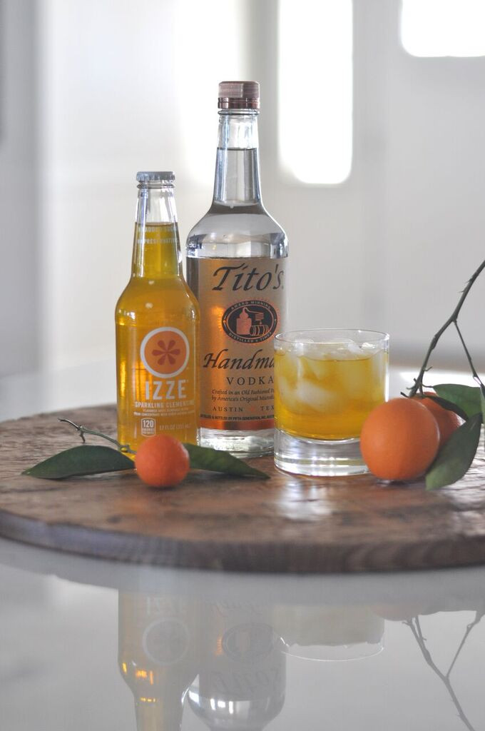 Football Bettys_game day cocktails recipes_cotton bowl_orange bowl