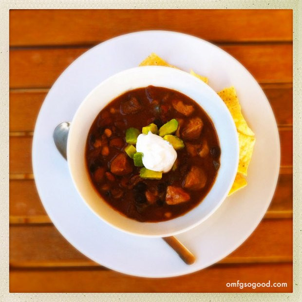 Football Bettys_Slow cooker chili recipe_OMFG so good