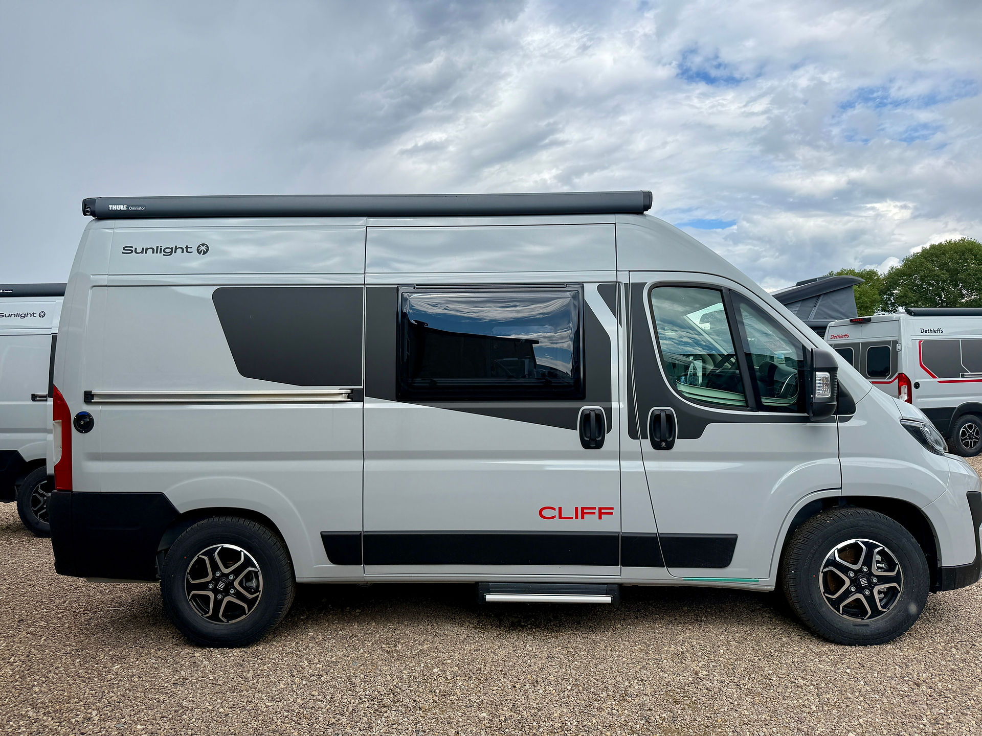 Sunlight Cliff Adventure campervan 