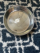 Cat serving size of non-fat, plain, Greek yogurt