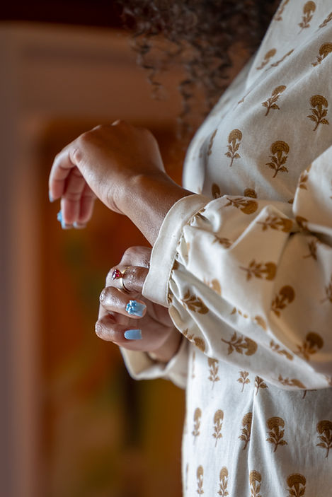 Vestido comprido Bege com Padrão Floral e Mangas Balão _ Algodão 2