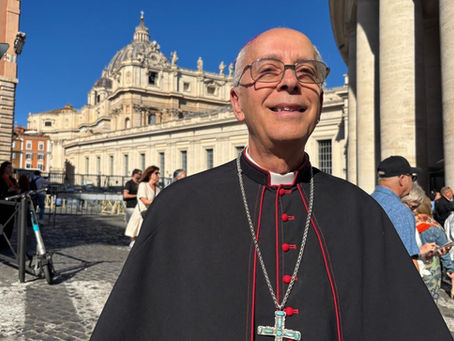 El Paso bishop delivers desperate letters to Pope Leo from immigrant families