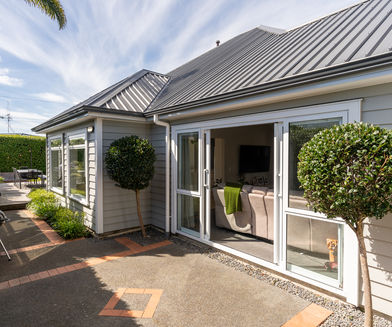 House renovation back yard.  Hamilton Architects. Waikato Architects. Residential Architecture. Reclad