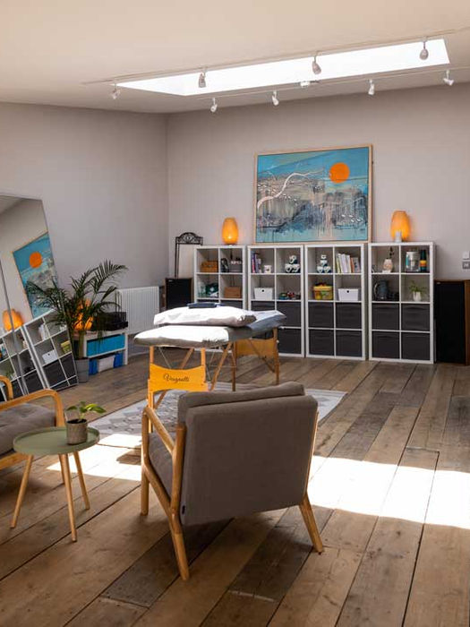 Abuelita's Wellbeing Studio room hire in Hackney w