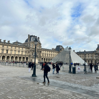 Louvre Müzesi Paris Fransa
