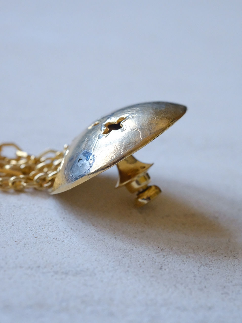 サムネイル： 嘔吐くちゅーるBrooch (small)