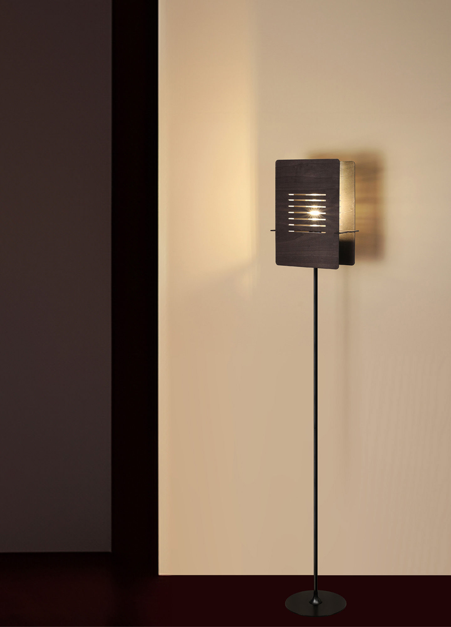 xpegf-2-sustainable-floor-lamp-boah-nova.jpg