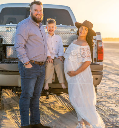 April Dowdy Maternity (58 of 79).jpg