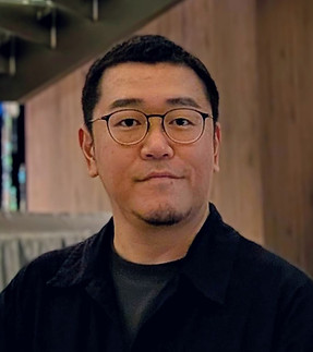 松本育祥近影.jpg