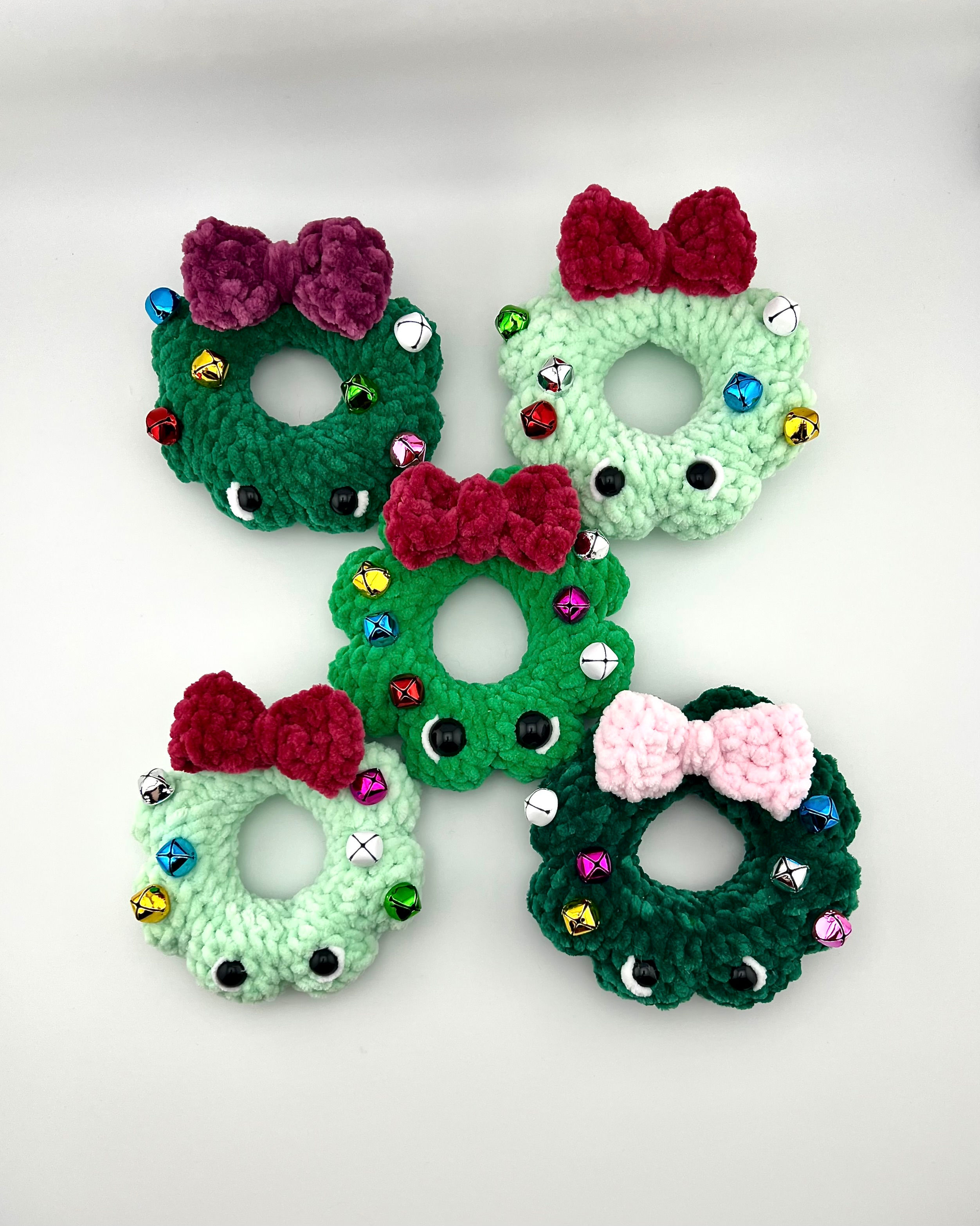 Small Jingle Wreaths Front View