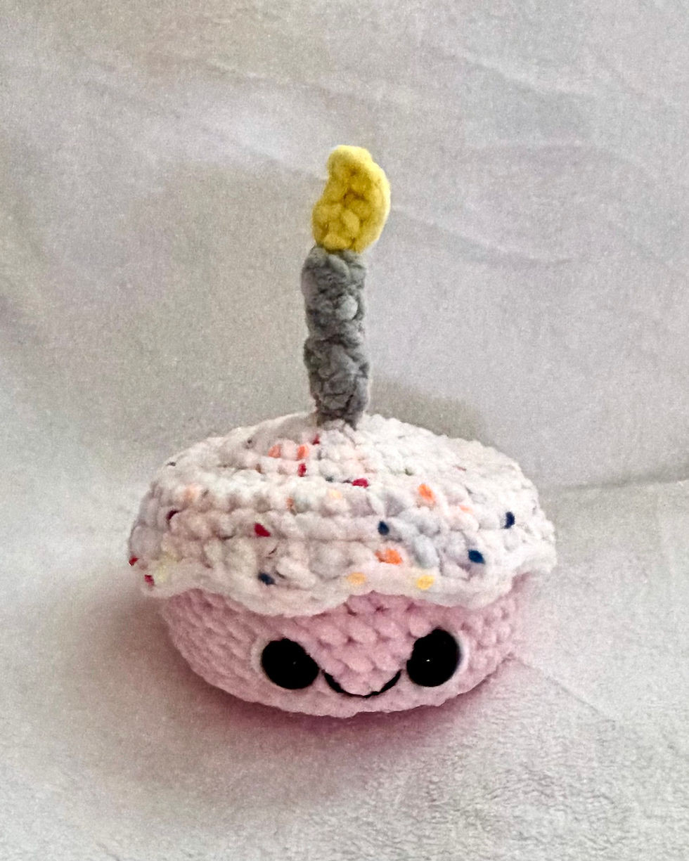 Thumbnail: Strawberry Mini Birthday Cake Front View