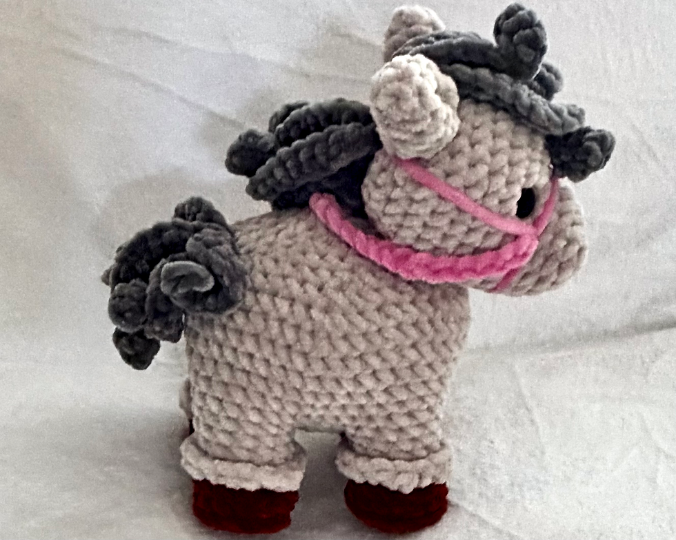 Soft Chenille yarn texture on a pony