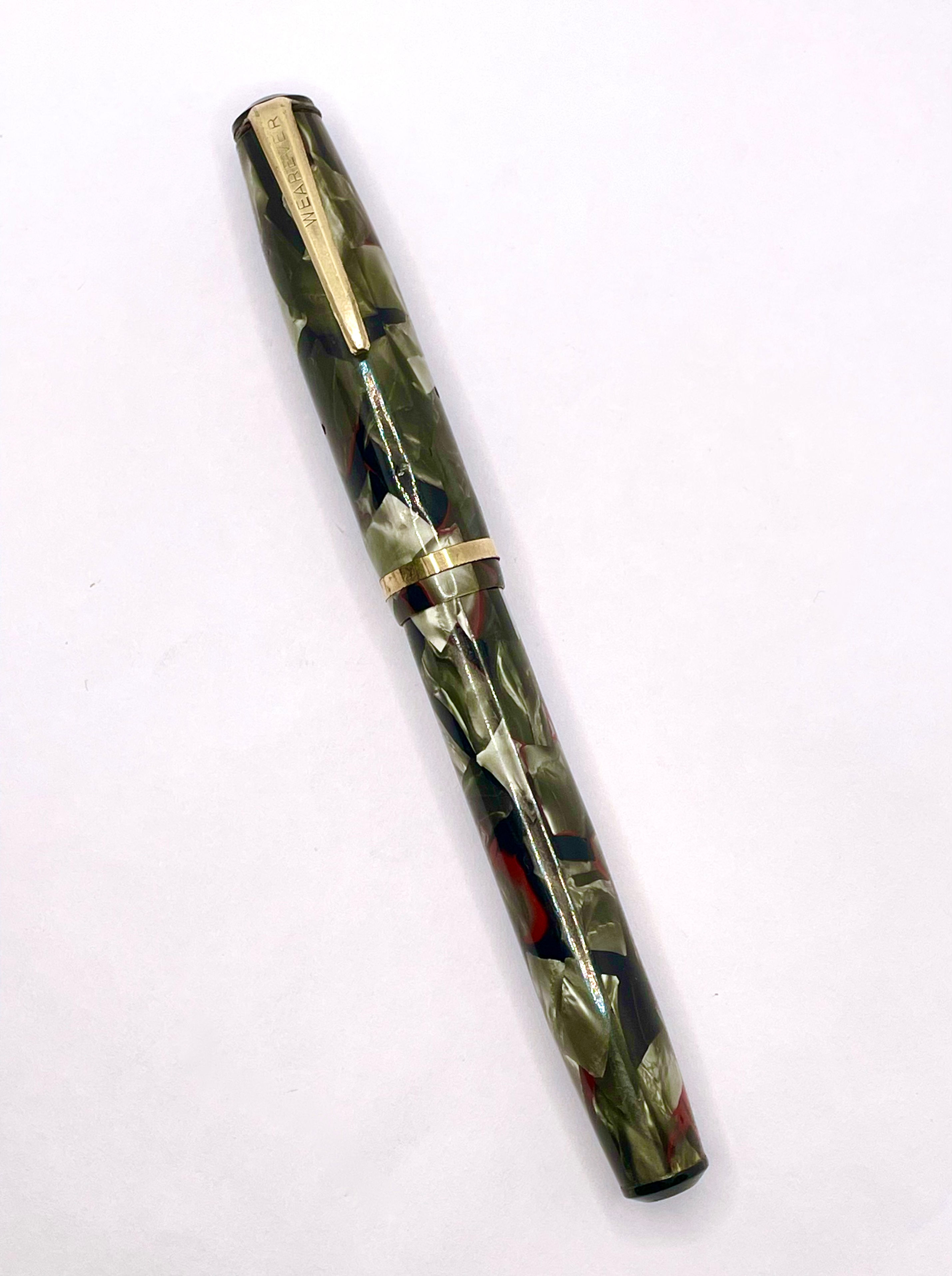 WearEver Deluxe 100 Fountain Pen - Red Veined Gray Pearl