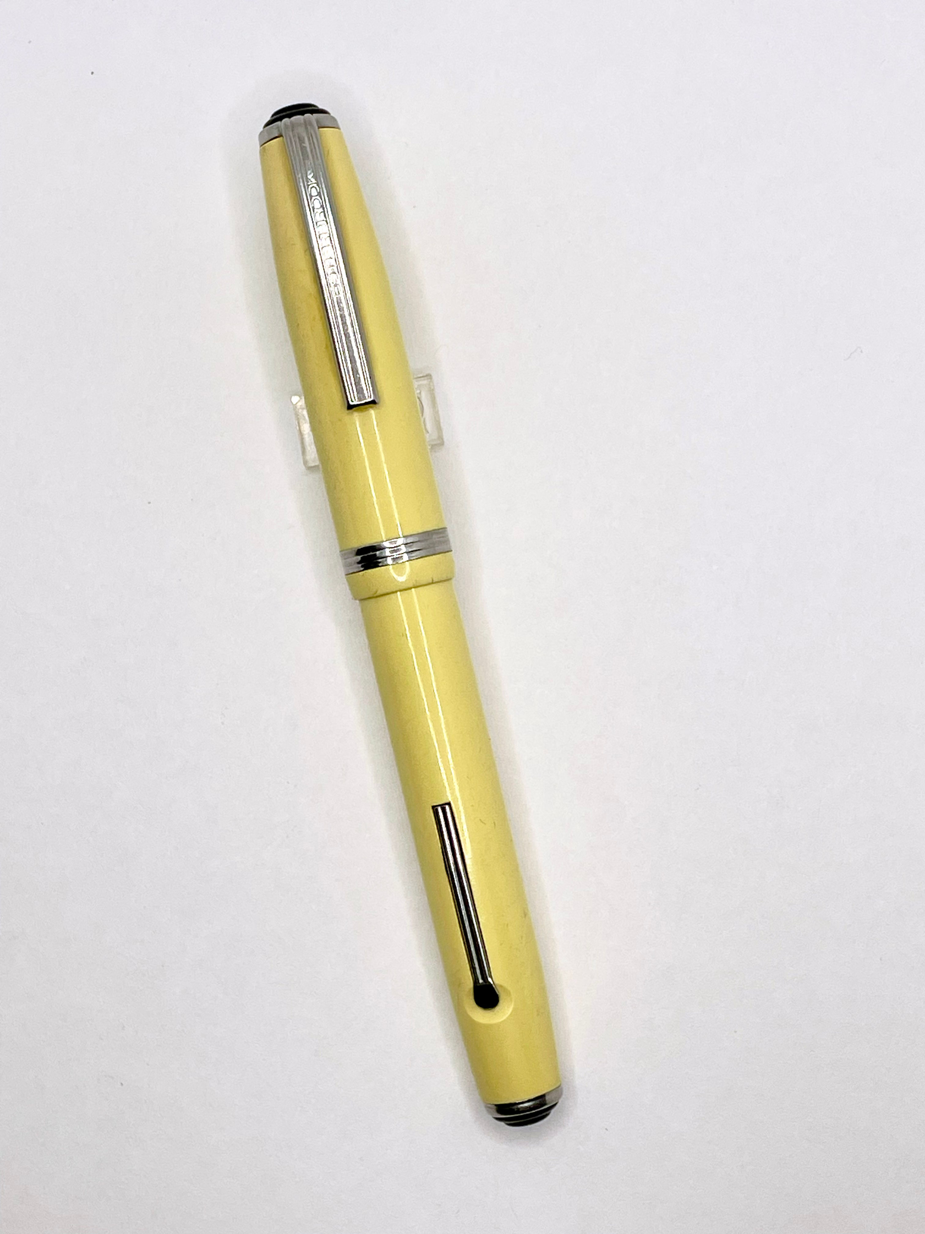 Esterbrook Pastel Purse Pen - Yellow