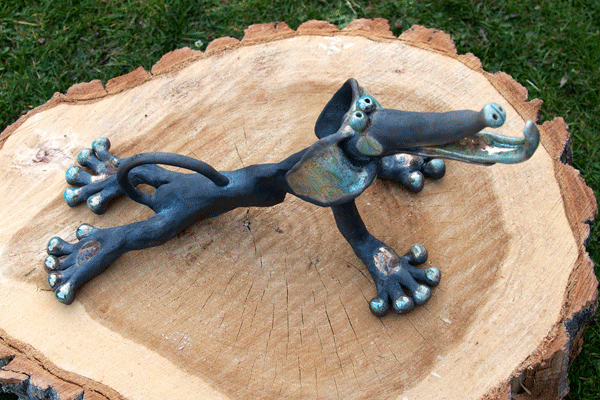 Yawn, stretch ceramic dog pottery 04