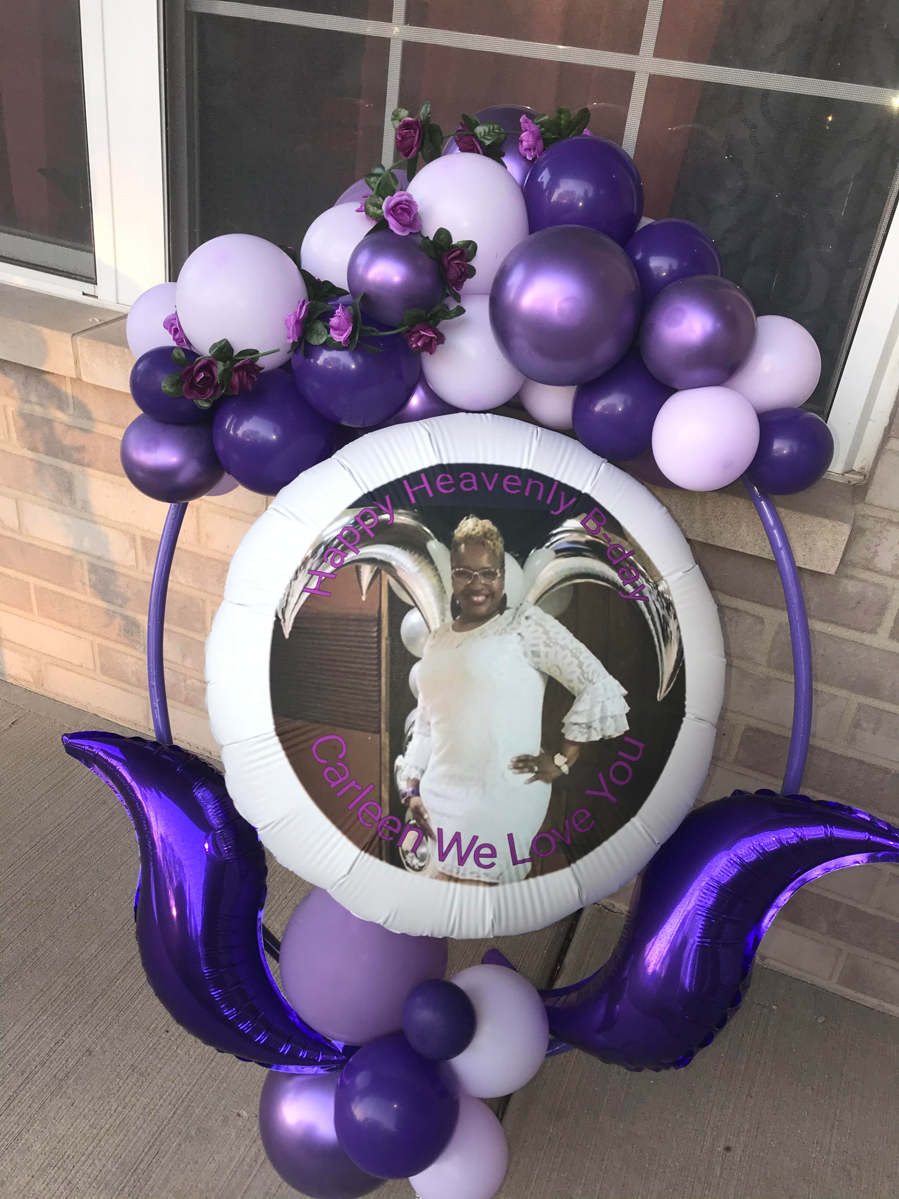 Balloon Wreath Balloon-A-Gram