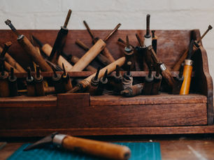 Gold tooling hand tools