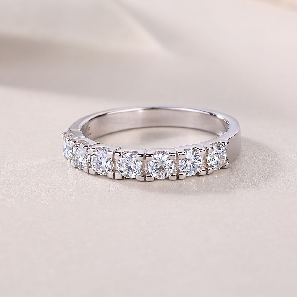 縮圖：0.7CT Half Pavé Moissanite 'Follow Your Heart' s925, 18K gold ring