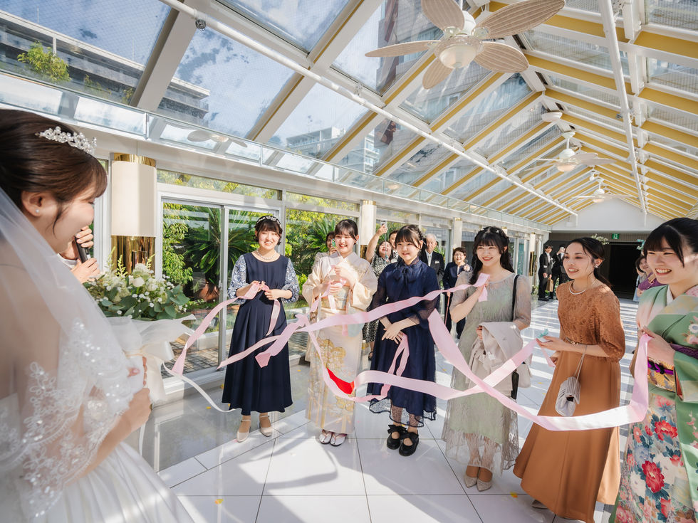 【チャペルウェディング】JR掛川駅徒歩1分。全てが叶う天空のチャペルで、ゲストの移動負担ゼロのウェディングを