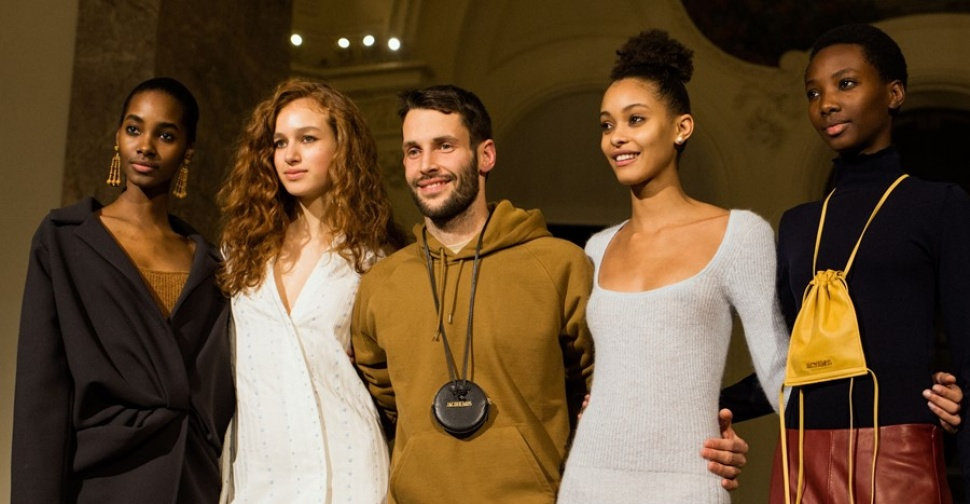 Jacquemus объединил женские и мужские коллекции
