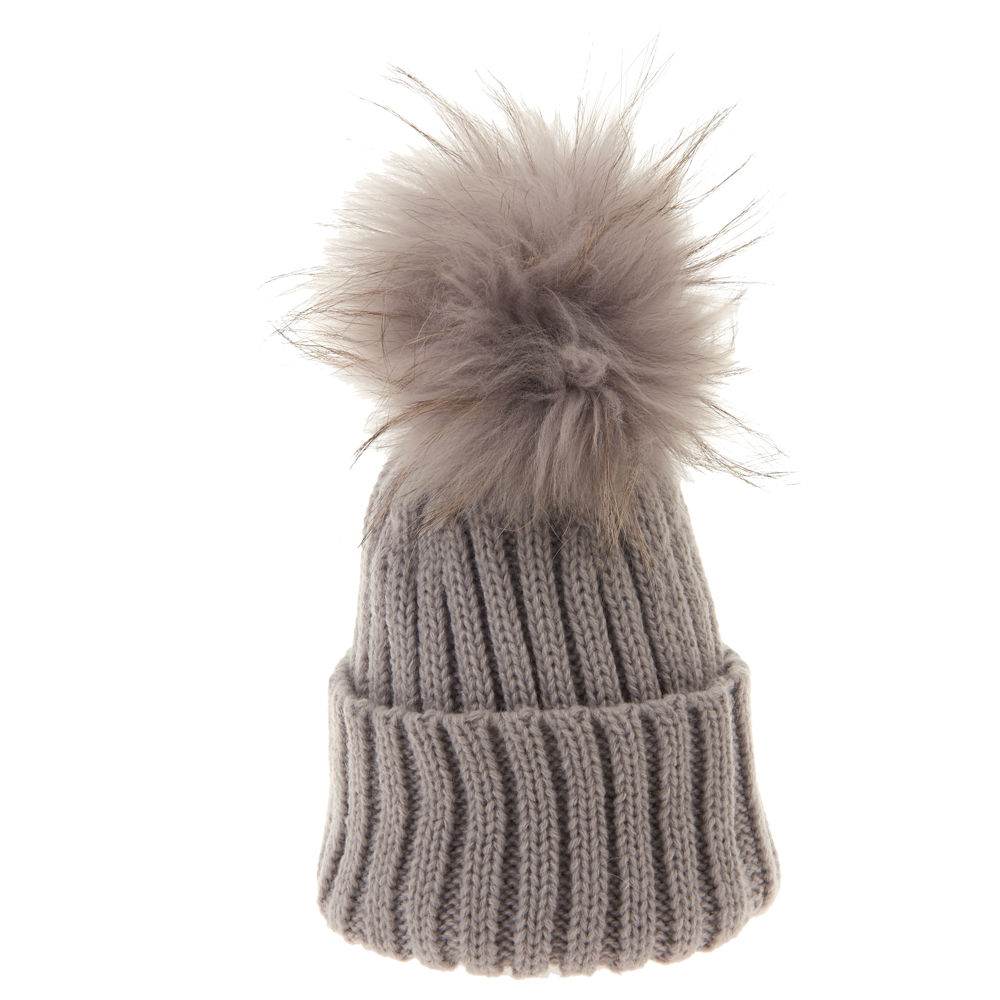 BTZ48 S/M Beanie Bobble Light Grey Pom Pom
