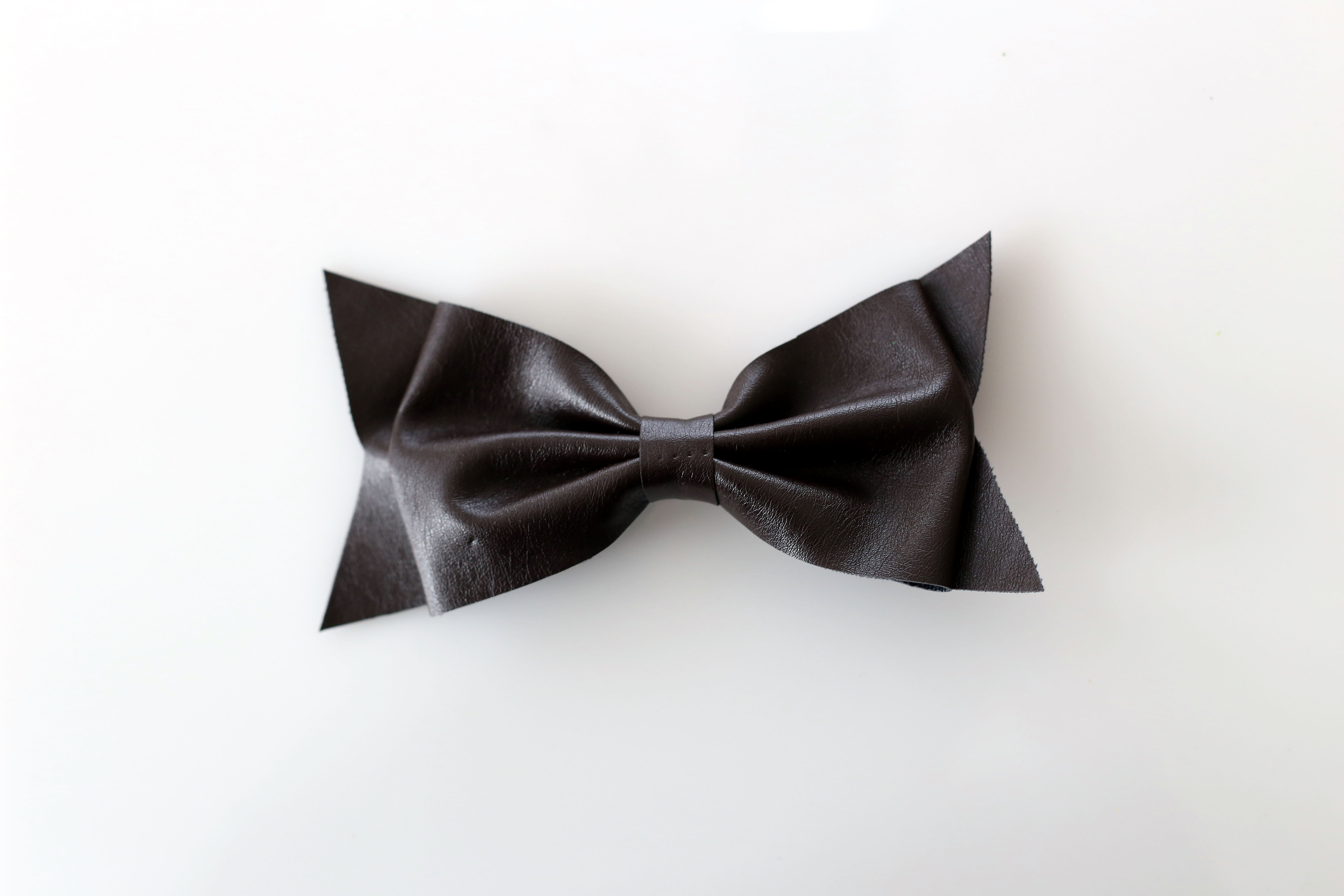 Leatherette Bow With Integral Clip