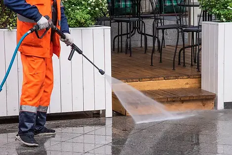 power-washing-sidewalks.webp