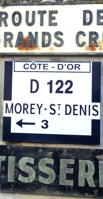 Panneau classé route des grands crus.