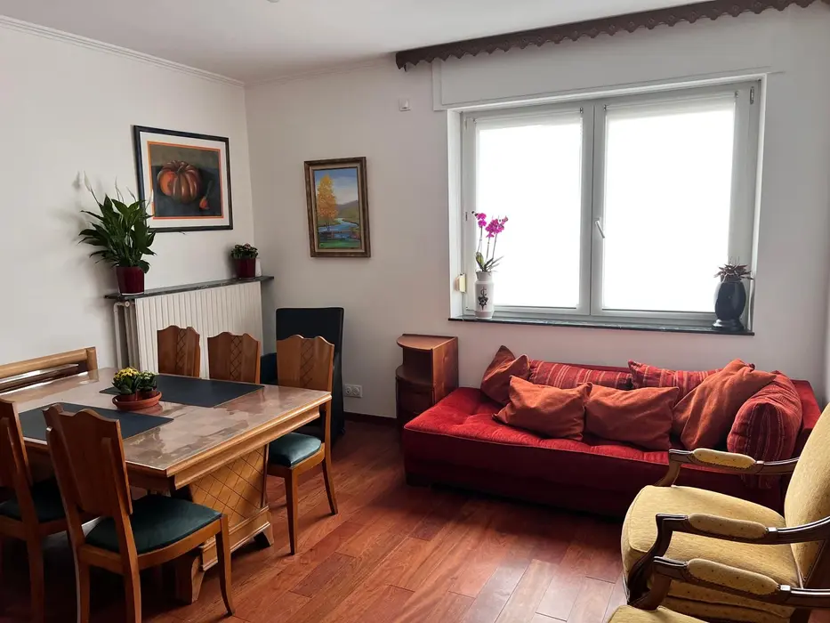 Belle salle à manger, parfait pour un séjour à Nilvange