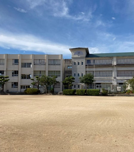 大橋小学校写真.jpg