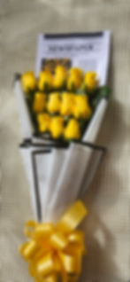 Thumbnail: Flors amarillas/ yellow roses 
