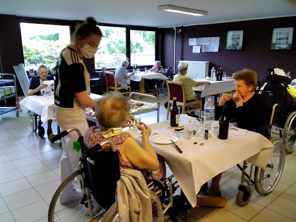 Restauration et Instants de Plaisirs Partagés