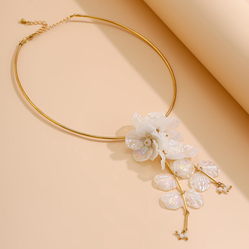 Thumbnail: Fleur Royale™ Collection