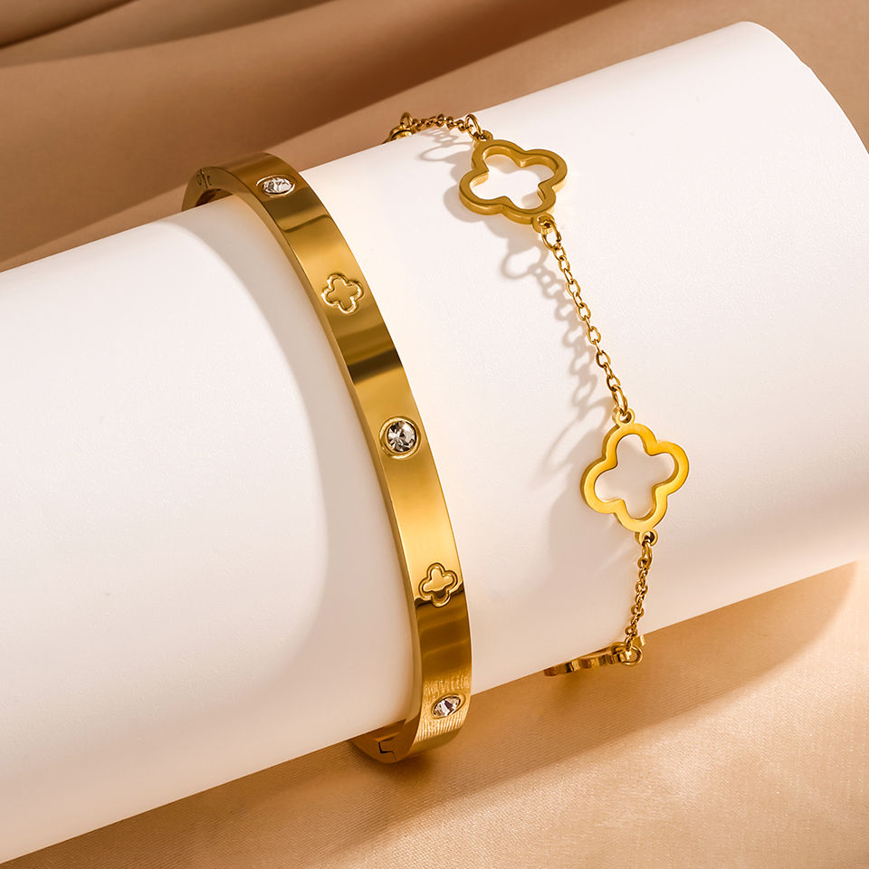 Thumbnail: Clover Étoile™ Bracelet Set