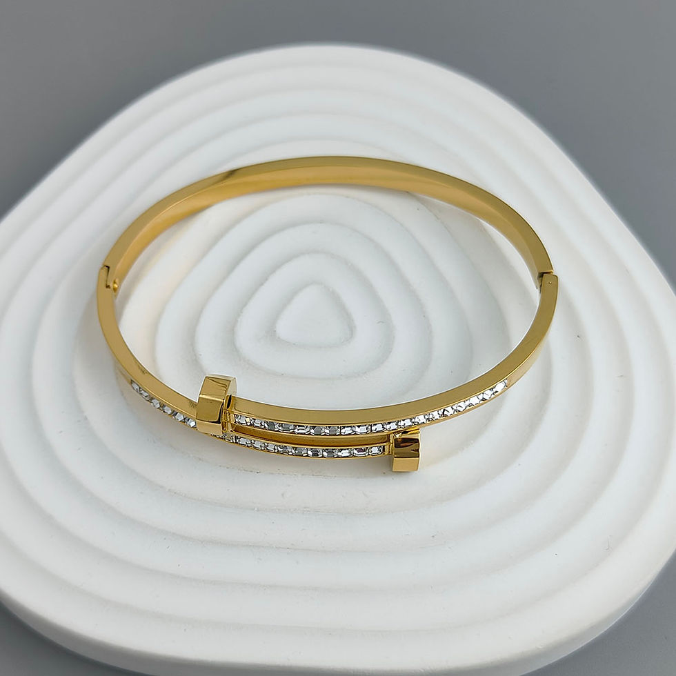 Thumbnail: Lumière Nail™ Bangle