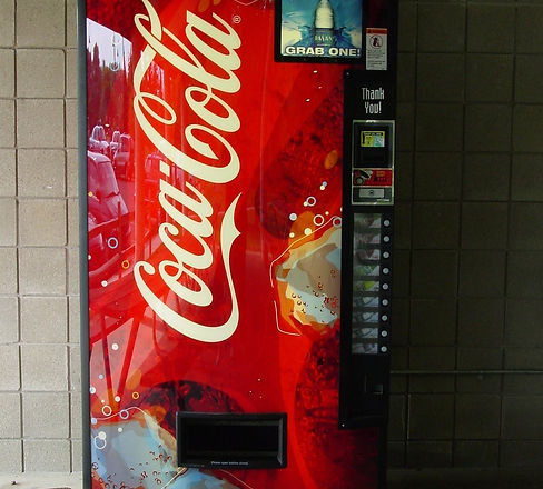 vending-machines-276171_1920.jpg