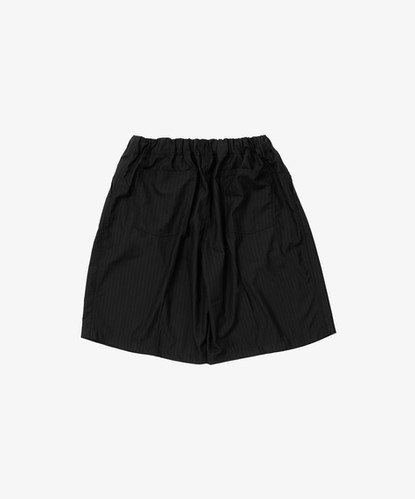 circular short pants black stripe | Sillage 2024