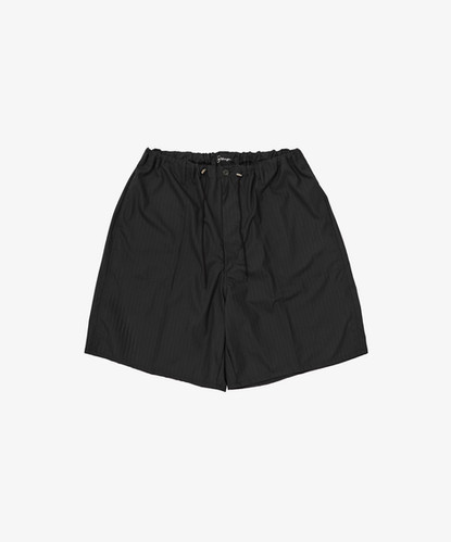 circular fatigue short pants black stripe | Sillage 2024