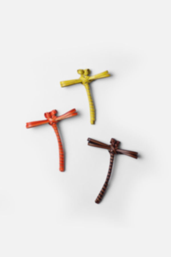 Dragonfly Rattan Brooches by Ogata Masako