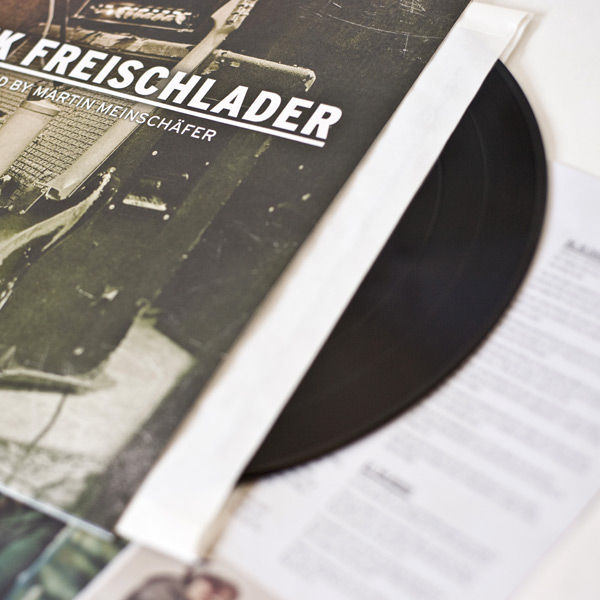 Miniaturbild: Henrik Freischlader Album Recorded by Martin Meinschäfer Cable Car Records