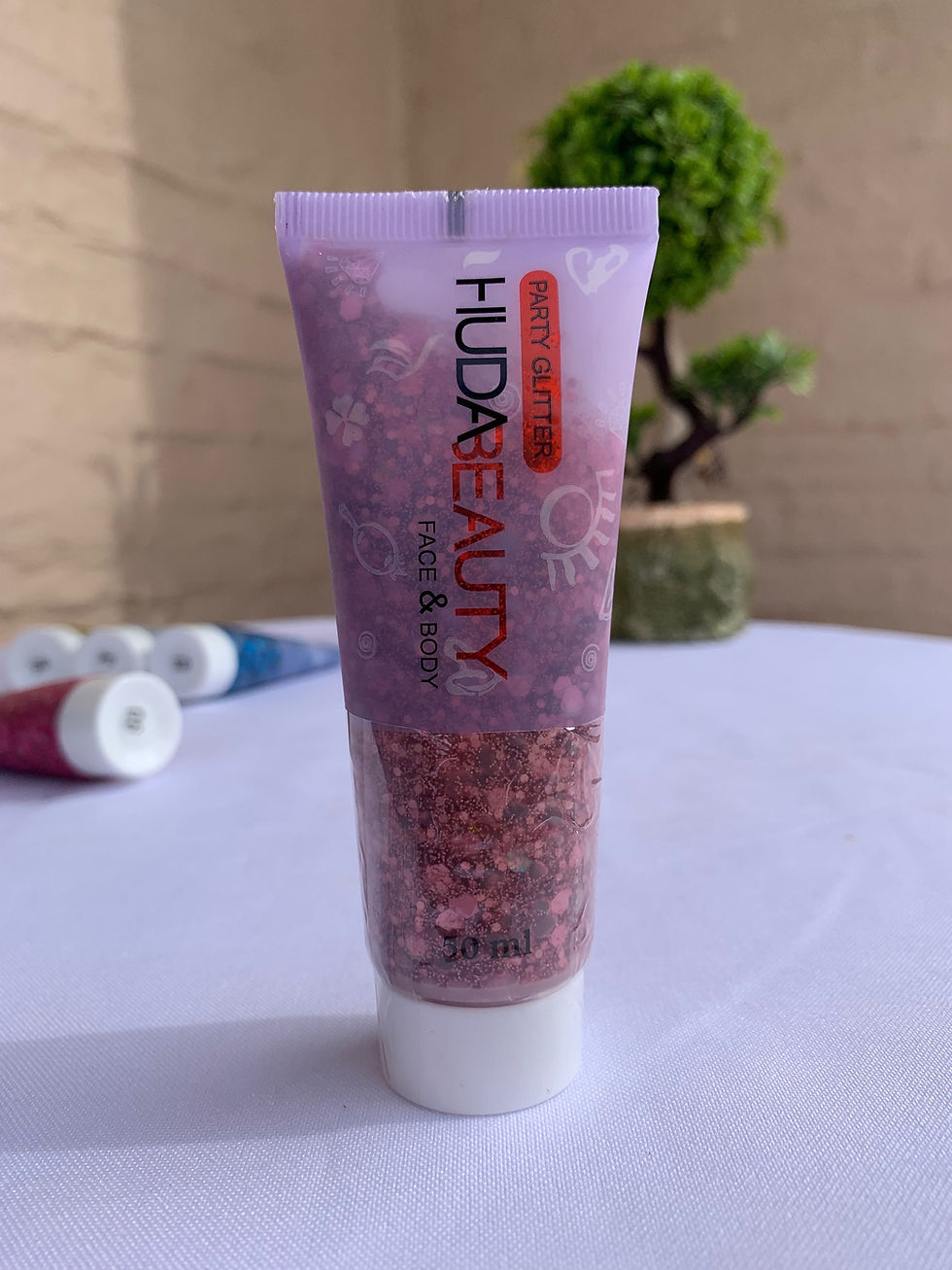 Miniatura: Glitter en gel para pelo, rostro y cuerpo 